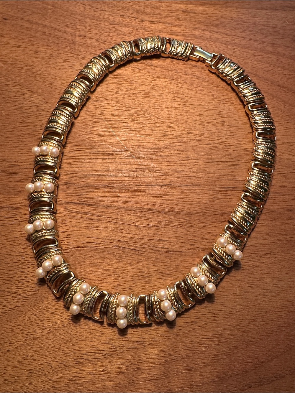 Monet Runway Gold Tone Faux Pearl Link Statement Chunky Collar Necklace Vintage